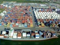 Setor portuário nacional registra crescimento de 2,9 na movimentação de cargas