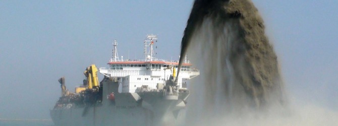 Novo ministro quer regularizar dragagem do porto de Santos